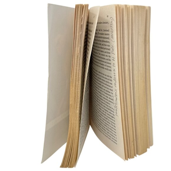 Mary Shelley "Frankenstein" Paperback  Penguin Classics Edition - Picture 3 of 4